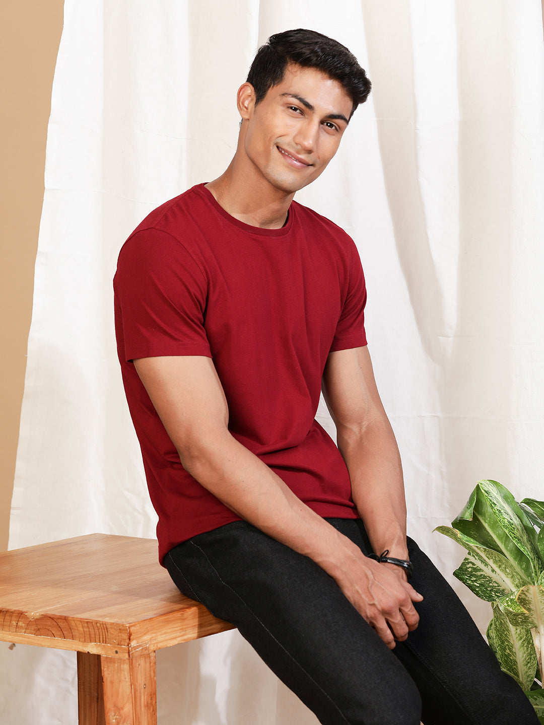 Meticulous Maroon Crew Neck T-Shirt